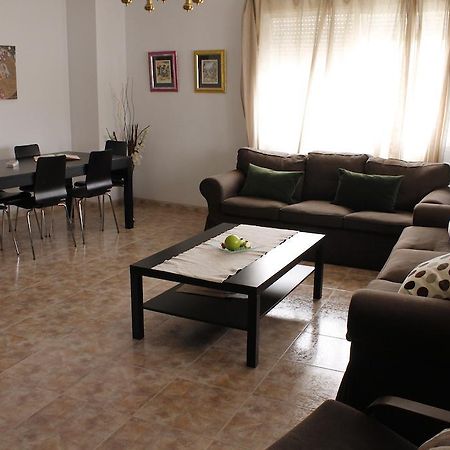 Apartamento Turistico La Ribera Del Marco Caces 部屋 写真