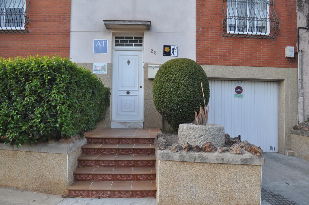 Apartamento Turistico La Ribera Del Marco Caces 部屋 写真